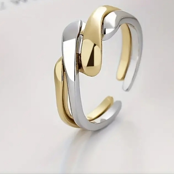 Wrapped Gold Tone Silver Tone Adjustable  Ring OSFM - Picture 1 of 1